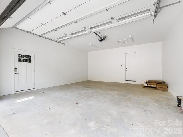 18 Erin Glen Court, Fairview, NC 28730