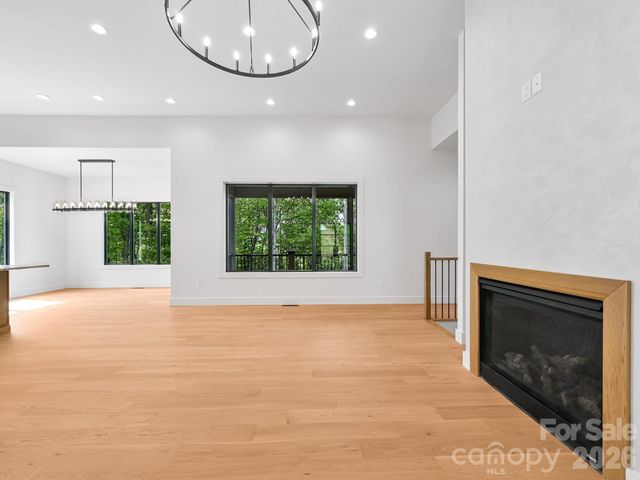 18 Erin Glen Court, Fairview, NC 28730