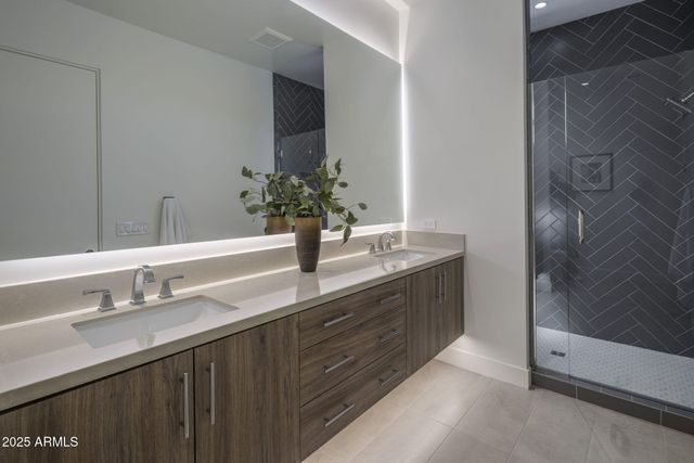 37200 N Cave Creek Road 2110, Scottsdale, AZ 85262