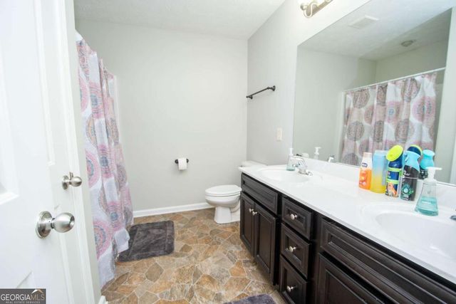 183 Edgemont Court, Lagrange, GA 30240