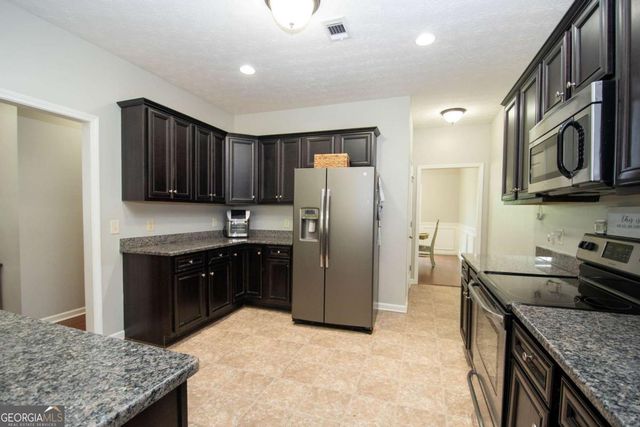 183 Edgemont Court, Lagrange, GA 30240
