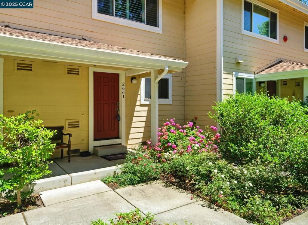 2661 Oak Road, Walnut Creek, CA 94597