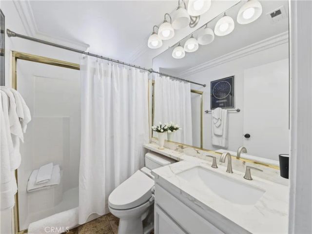 26848 Hummingbird Circle, Canyon Country, CA 91351
