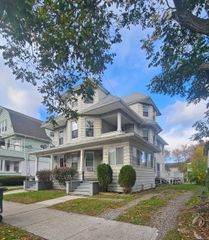 566 Wood Avenue, Bridgeport, CT 06604