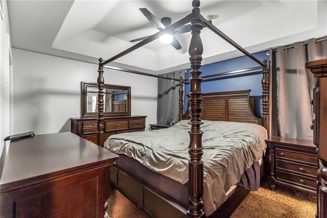 1018 NE 113th Terrace, Kansas City, MO 64155