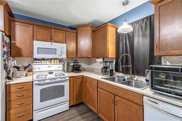 1018 NE 113th Terrace, Kansas City, MO 64155