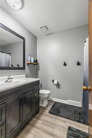 1018 NE 113th Terrace, Kansas City, MO 64155