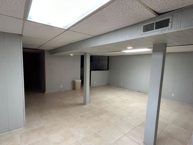 505 Ned Dr, Clarksville, TN 37042