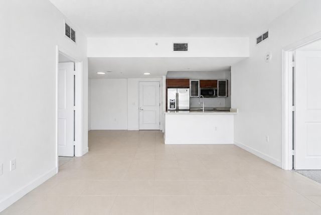 480 Hibiscus Street 221, West Palm Beach, FL 33401