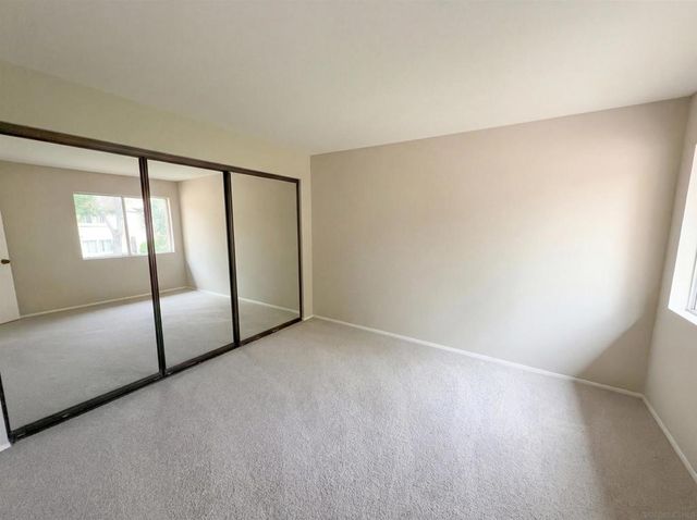11231 Avenida De Los Lobos H, San Diego, CA 92127