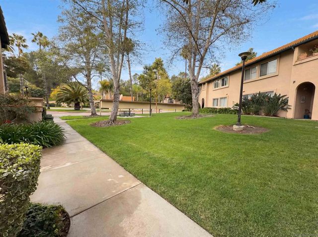 11231 Avenida De Los Lobos H, San Diego, CA 92127