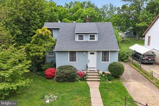 306 ANNA AVE, Maple Shade, NJ 08052