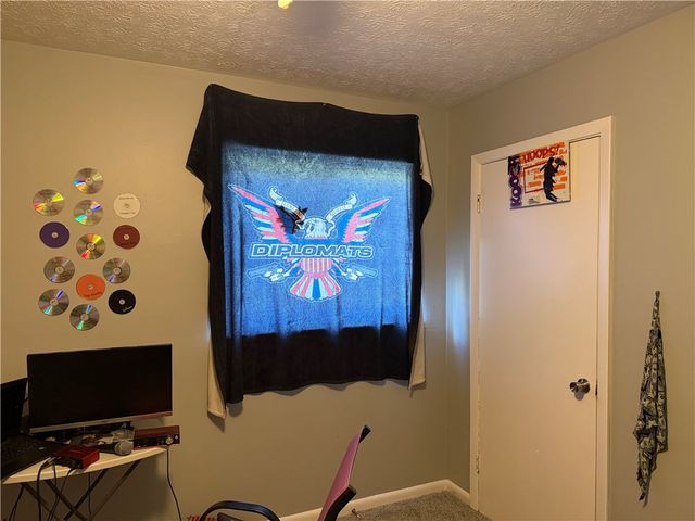 9 Mario Drive, Dayton, OH 45426