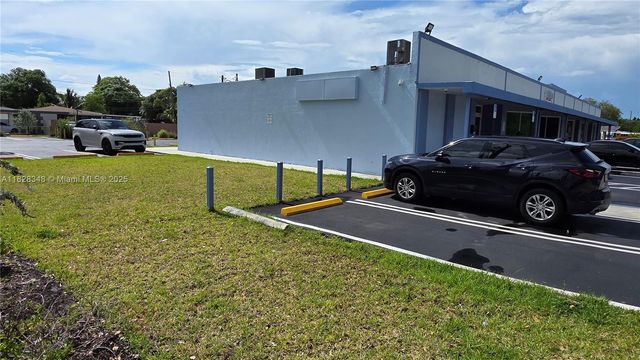 12659 NW 17th Ave, North Miami, FL 33167