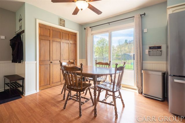 5045 Wakefield Avenue, Comstock Park, MI 49321
