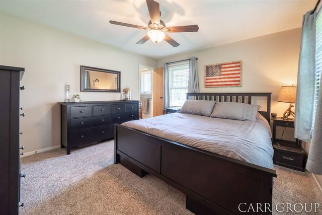 5045 Wakefield Avenue, Comstock Park, MI 49321