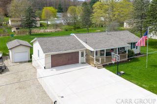 5045 Wakefield Avenue, Comstock Park, MI 49321