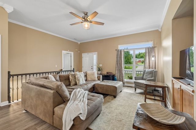 2601 Woodberry Dr, Nashville, TN 37214