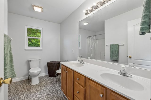 2601 Woodberry Dr, Nashville, TN 37214