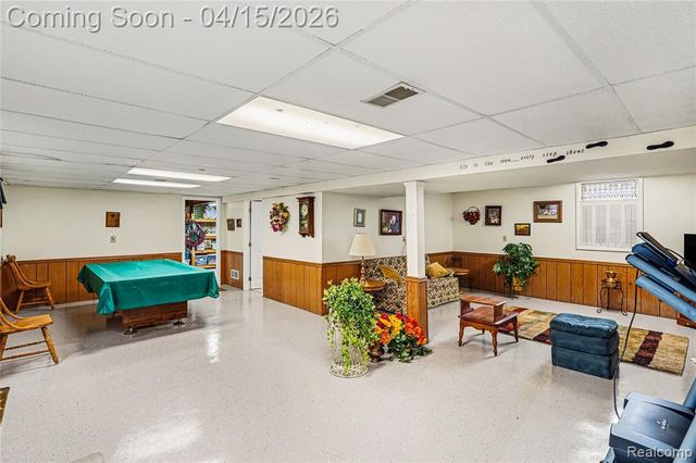 11676 Hawthorne Glen Drive, Grand Blanc, MI 48439