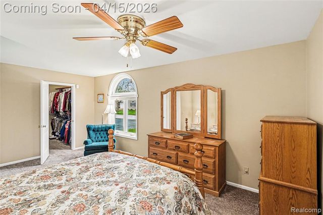 11676 Hawthorne Glen Drive, Grand Blanc, MI 48439
