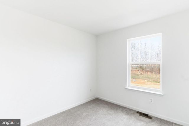 129 BOSQUE CT, Martinsburg, WV 25404