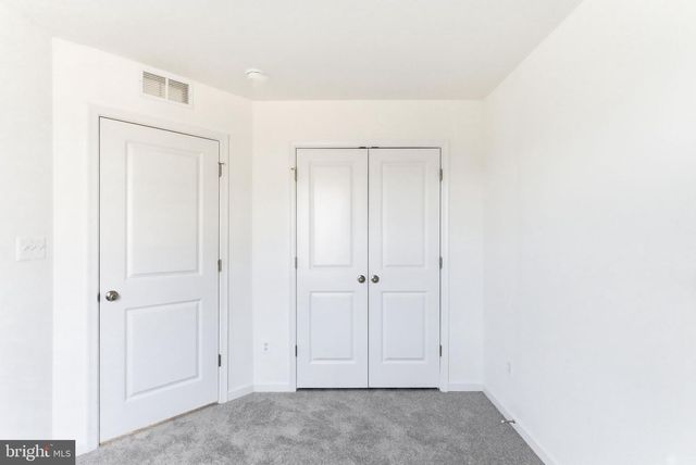 129 BOSQUE CT, Martinsburg, WV 25404