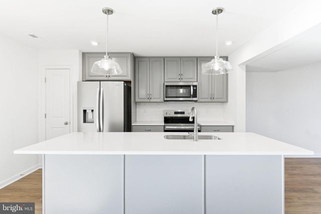 129 BOSQUE CT, Martinsburg, WV 25404