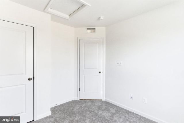 129 BOSQUE CT, Martinsburg, WV 25404