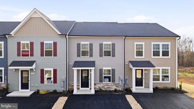 129 BOSQUE CT, Martinsburg, WV 25404