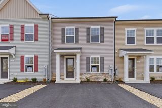 129 BOSQUE CT, Martinsburg, WV 25404