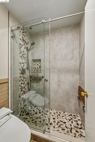 3 Captain Dr D406, Emeryville, CA 94608