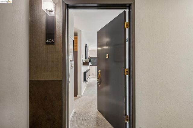 3 Captain Dr D406, Emeryville, CA 94608