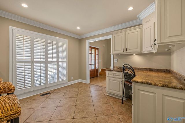 5501 Cedar Mill Drive, Guntersville, AL 35976