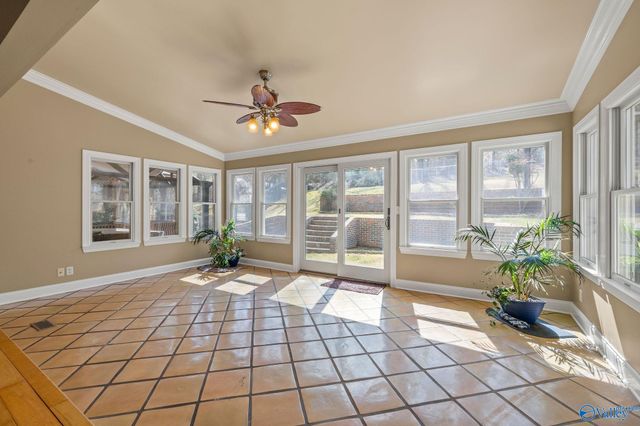 5501 Cedar Mill Drive, Guntersville, AL 35976