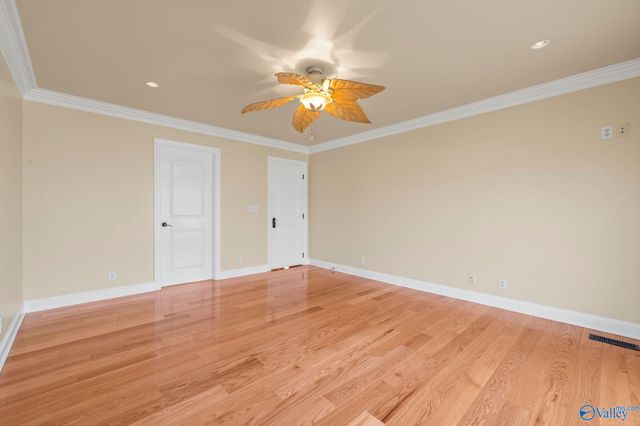 5501 Cedar Mill Drive, Guntersville, AL 35976