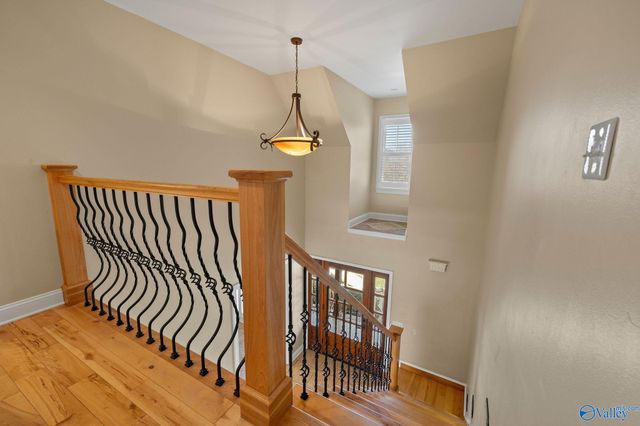 5501 Cedar Mill Drive, Guntersville, AL 35976