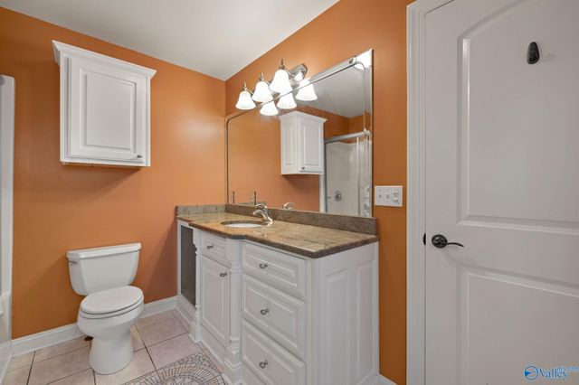 5501 Cedar Mill Drive, Guntersville, AL 35976