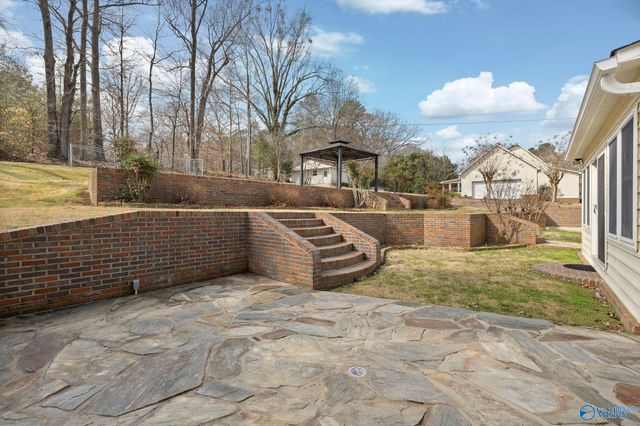 5501 Cedar Mill Drive, Guntersville, AL 35976