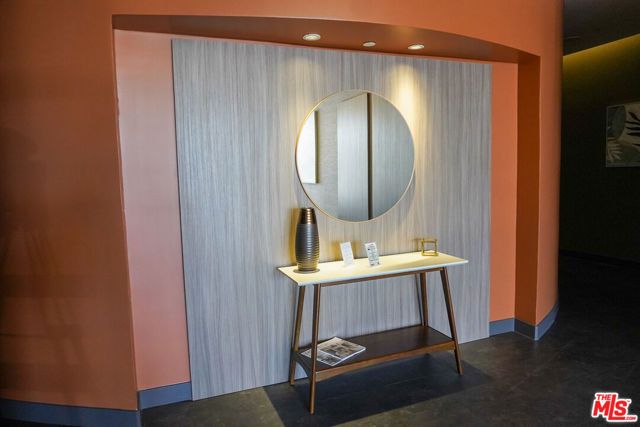 520 N Central Avenue PH801, Glendale, CA 91203