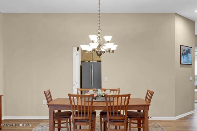 19 Goldenedge Way, Lakewood, NJ 08701