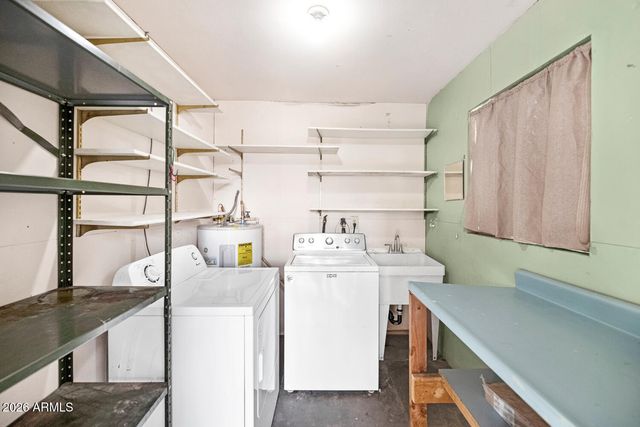 5714 E COVINA Road, Mesa, AZ 85205