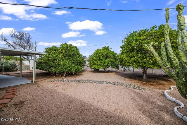 5714 E COVINA Road, Mesa, AZ 85205