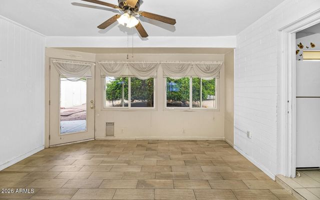 5714 E COVINA Road, Mesa, AZ 85205