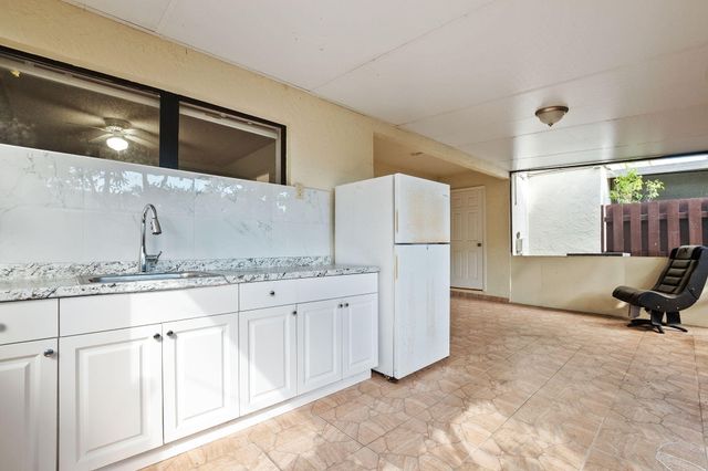 16379 Water Way, Delray Beach, FL 33484