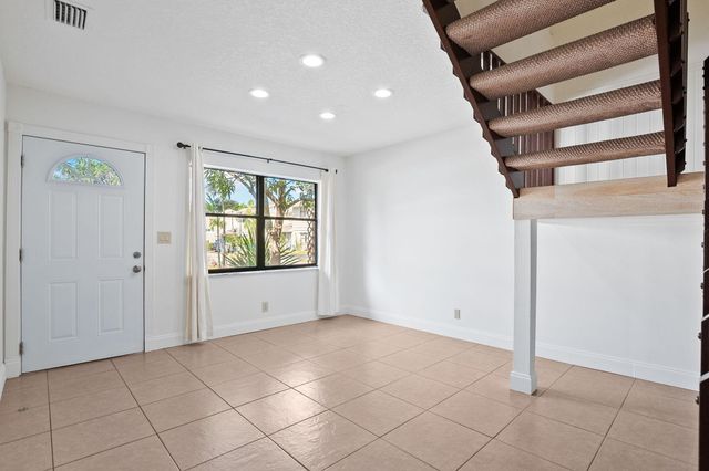 16379 Water Way, Delray Beach, FL 33484