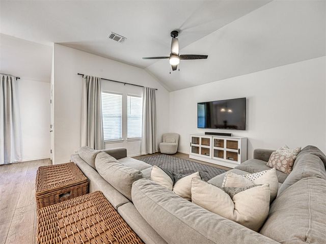 13320 Collins Avenue, Piedmont, OK 73078