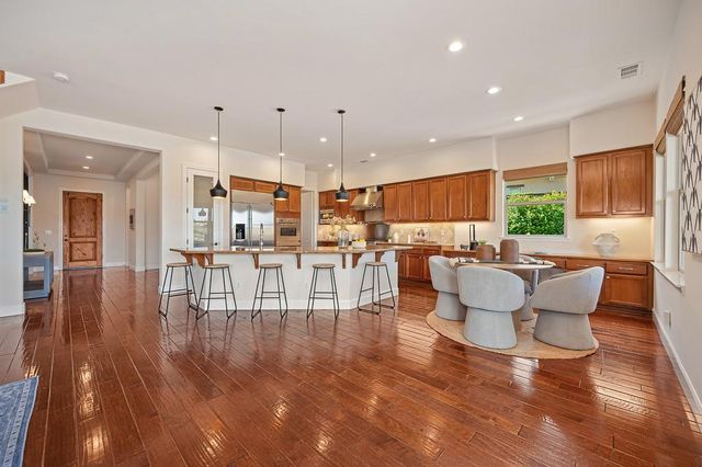 6068 Palermo Way, El Dorado Hills, CA 95762