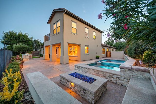 6068 Palermo Way, El Dorado Hills, CA 95762