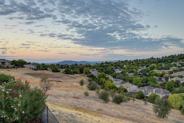 6068 Palermo Way, El Dorado Hills, CA 95762